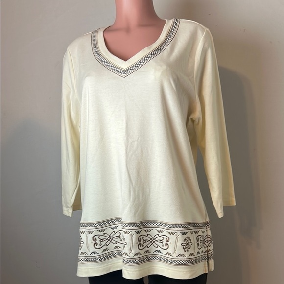 Hastings & Smith Women's Embroidered Top Shirt 3/4 Sleeve Size 1X - Picture 2 of 8